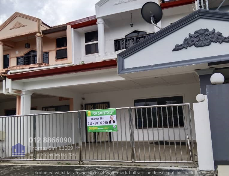 Double Storey Intermediate Terrace House Stapok Selatan Kuching for SALE