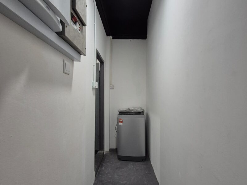Monthly Rental ROOMs at behind NINSO, Jalan Keretapi Forda, Kuching FOR RENT